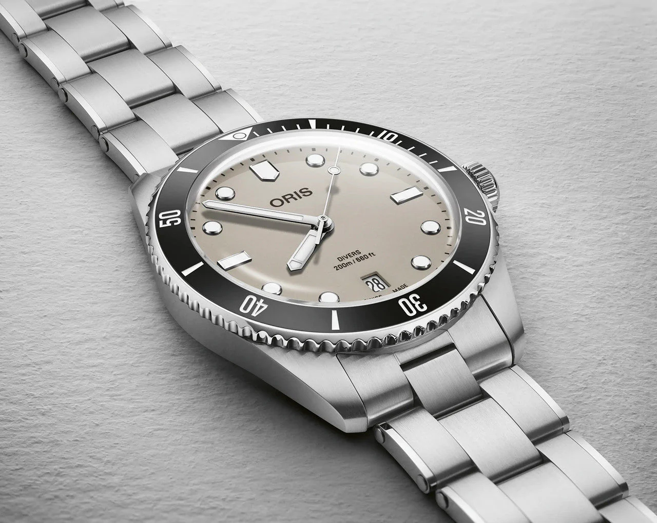 Oris Divers 65 39mm 01 733 7795 4051-SET - Image 2