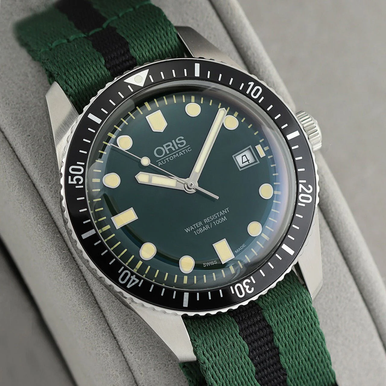 Oris Divers 65 42mm 01 733 7720 4057-07 5 21 25FC - Image 3