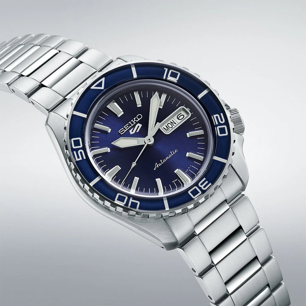 Seiko 5 Sports 42.5mm SRPK97K - Image 2