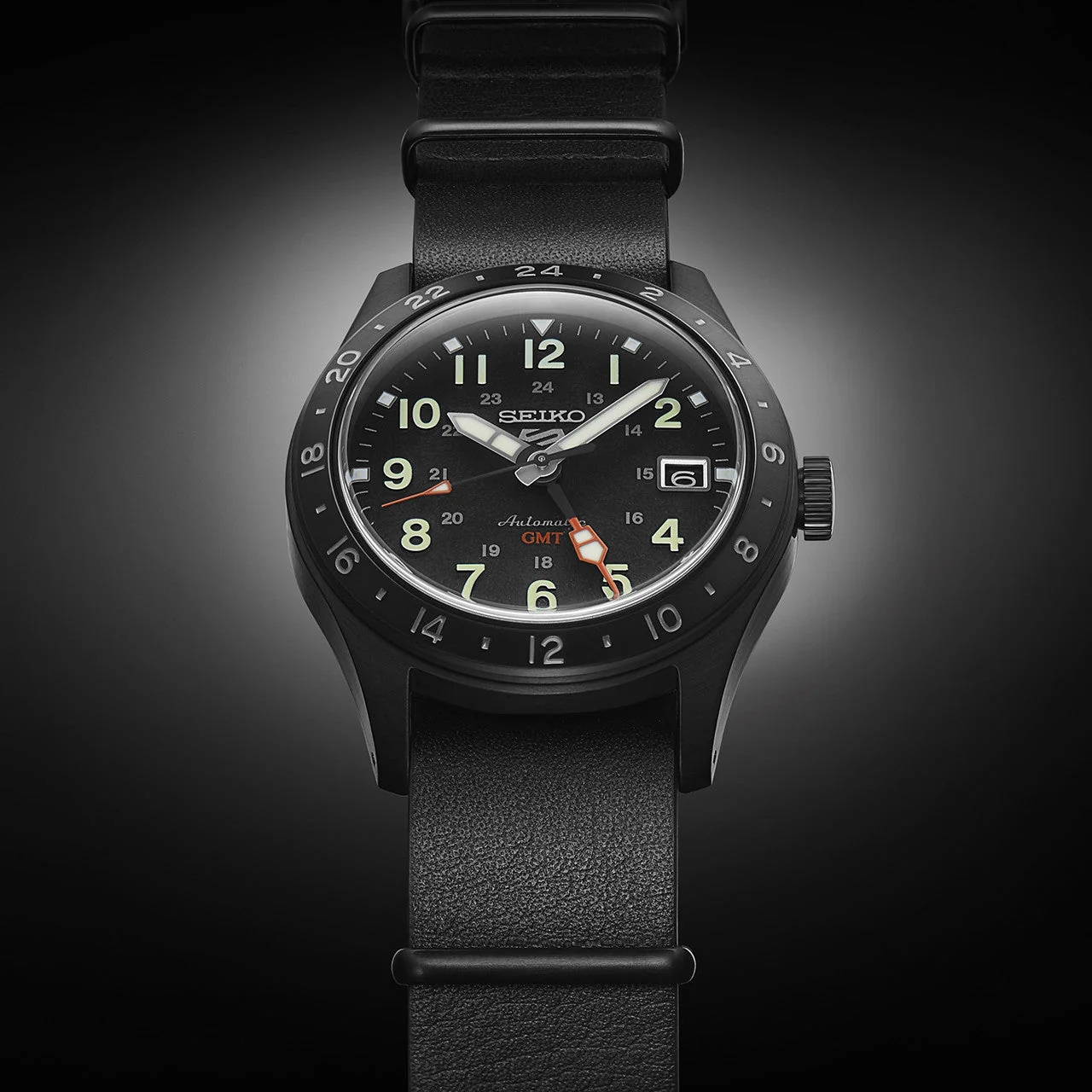 Seiko 5 Sports GMT 39.4mm SSK025K - Image 2