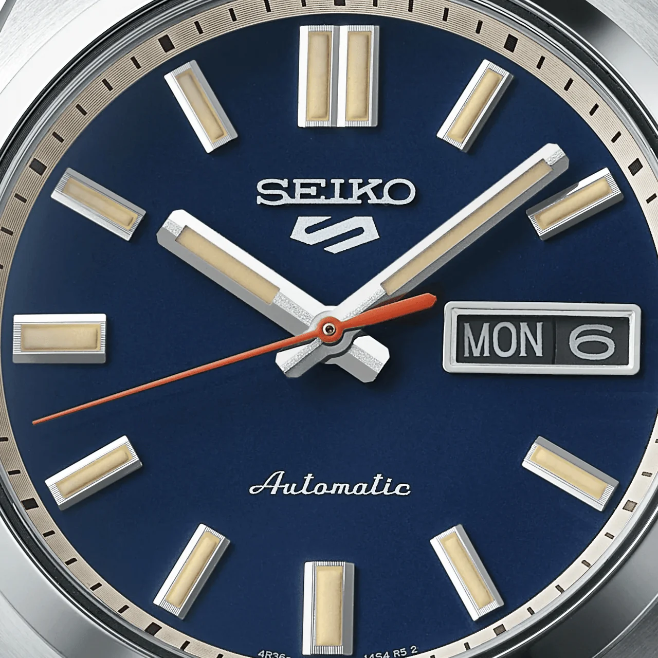 Seiko 5 Sports 37.4mm SRPK87K - Image 2